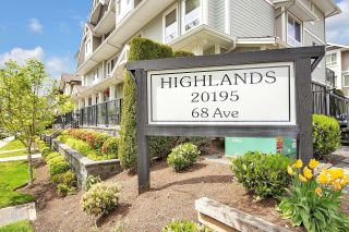 Photo 1: 7 20195 68 Avenue in Langley: Willoughby Heights Townhouse for sale in "Highlands" : MLS®# R2690292