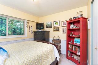 Photo 16: 805 Bradley Dyne Rd in North Saanich: NS Ardmore House for sale : MLS®# 932824