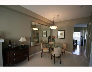 Photo 2: 34 7331 HEATHER Street in Richmond: McLennan North Townhouse for sale in "BAYBERRY" : MLS®# V791131