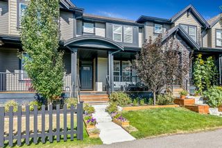 Photo 2: 43 Williamstown Gardens NW: Airdrie Row/Townhouse for sale : MLS®# A2035244