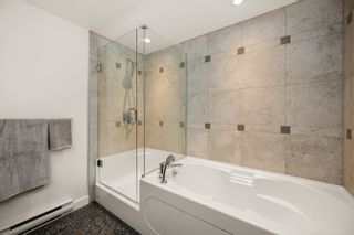 Photo 25: 595 BEACH Crescent in Vancouver: Yaletown Townhouse for sale in "Two Parkwest" (Vancouver West)  : MLS®# R2884155