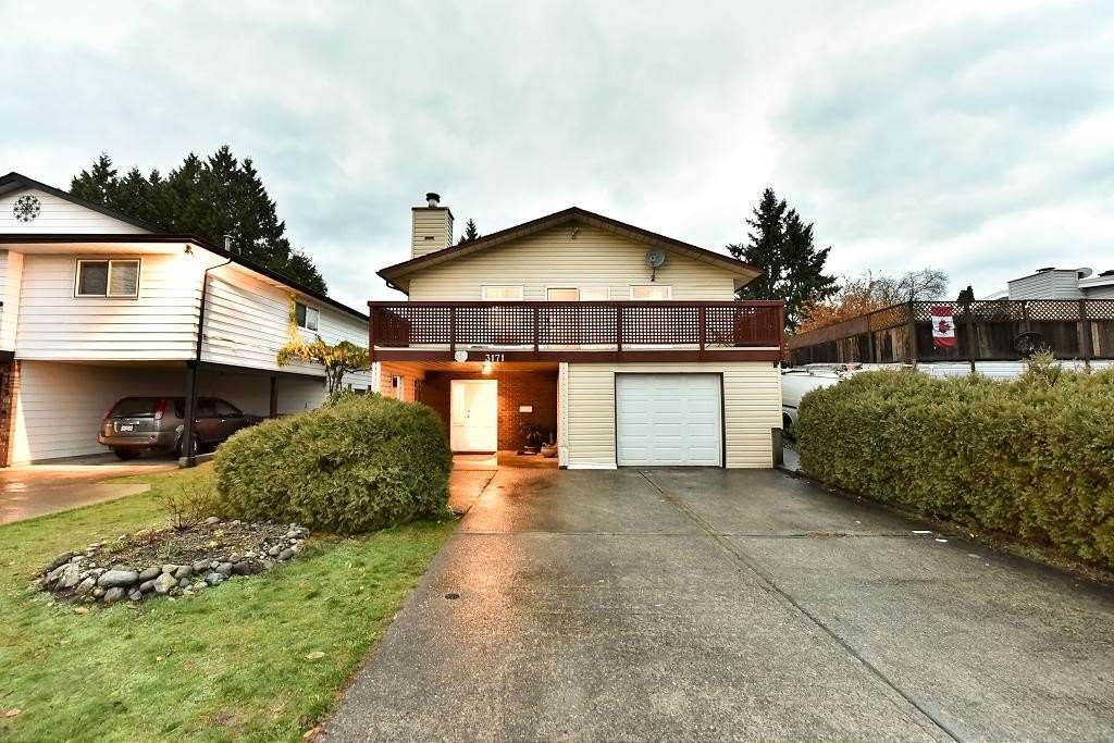 Main Photo: 3171 DUNKIRK Avenue in Coquitlam: New Horizons House for sale : MLS®# R2238707