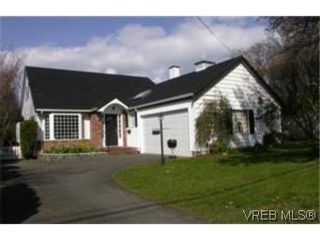 Photo 1:  in VICTORIA: Vi Fairfield East House for sale (Victoria)  : MLS®# 461153
