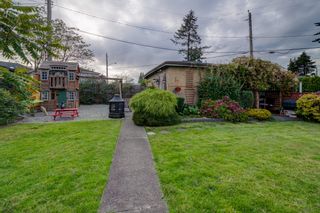 Photo 36: 933 LAUREL Street in New Westminster: The Heights NW House for sale in "The Heights" : MLS®# R2308868