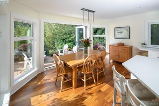 Photo 14: 3704 Arbutus Ridge in VICTORIA: SE Ten Mile Point House for sale (Saanich East)  : MLS®# 825961