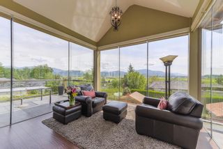 Photo 5: 34990 SKYLINE Drive in Abbotsford: Abbotsford East House for sale in "Skyline Estates" : MLS®# R2370846