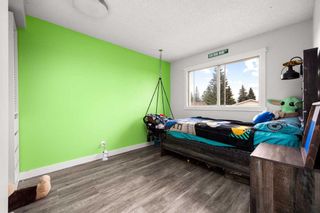 Photo 20: 74 Queen Anne Close SE in Calgary: Queensland Detached for sale : MLS®# A2121204