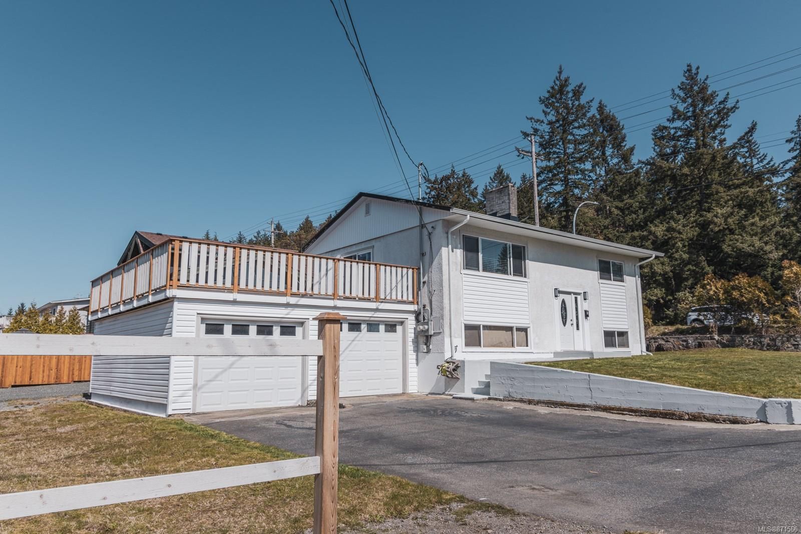Main Photo: 1 Leam Rd in Nanaimo: Na Diver Lake House for sale : MLS®# 871566