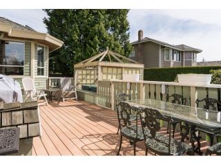Photo 2: 14986 20A Avenue in Surrey: Sunnyside Park Surrey House for sale in "MERIDIAN BY THE SEA" (South Surrey White Rock)  : MLS®# R2055119