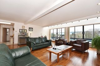Photo 1: 305 1220 W 6TH Avenue in Vancouver: Fairview VW Condo for sale in "ALDER BAY PLACE" (Vancouver West)  : MLS®# R2147326