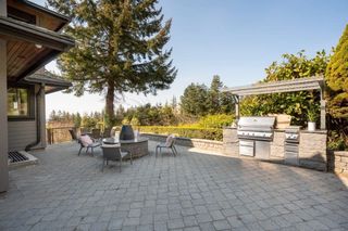 Photo 8: 1365 CAMMERAY Road in West Vancouver: Chartwell House for sale in "Chartwell" : MLS®# R2810551