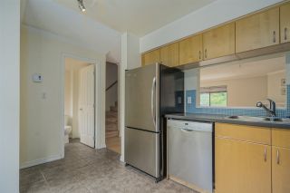 Photo 3: 3478 NAIRN Avenue in Vancouver: Champlain Heights Townhouse for sale (Vancouver East)  : MLS®# R2479939