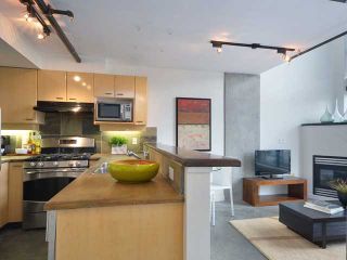 Photo 3: 517 428 W 8TH Avenue in Vancouver: Mount Pleasant VW Condo for sale (Vancouver West)  : MLS®# V990915