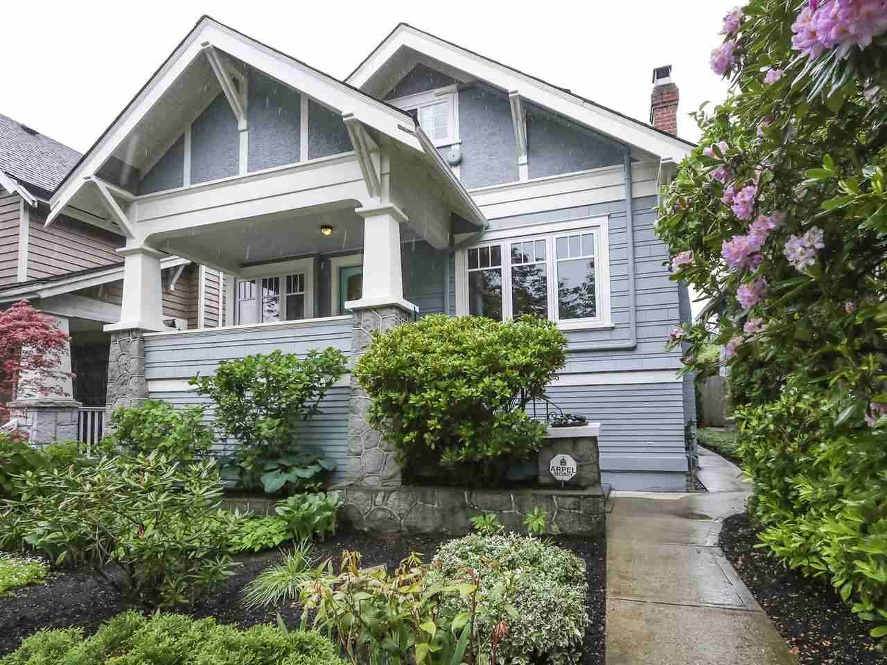 Main Photo: 980 W 20TH Avenue in Vancouver: Cambie House for sale in "DOUGLAS PARK" (Vancouver West)  : MLS®# R2376560