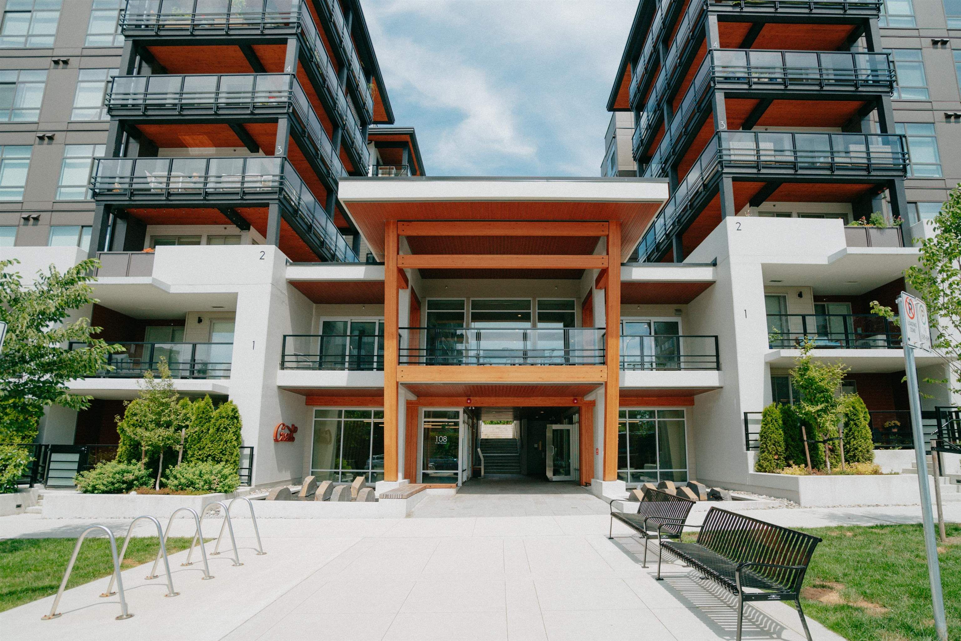 Main Photo: 124 108 E 8TH STREET in North Vancouver: Central Lonsdale Condo for sale : MLS®# R2731373