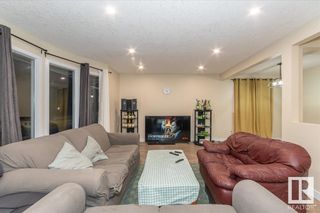 Photo 7: 6815 36A Avenue in Edmonton: Zone 29 House for sale : MLS®# E4369954