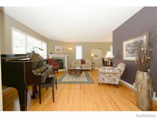 Photo 5: 3805 HILL Avenue in Regina: Single Family Dwelling for sale (Regina Area 05)  : MLS®# 584939