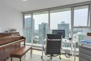 Photo 11: 2103 1009 EXPO Boulevard in Vancouver: Yaletown Condo for sale in "LANDMARK 33" (Vancouver West)  : MLS®# R2877291