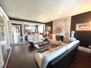 Photo 4: 8120 MIRABEL Court in Richmond: Woodwards House for sale : MLS®# R2821301