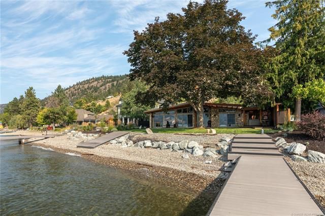 Main Photo: 388 Poplar Point Drive in Kelowna: House for sale (Out of Town)  : MLS®# 10214744