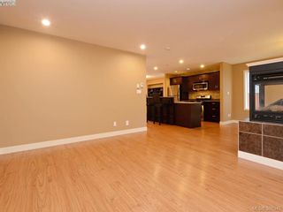 Photo 3: 3207 Ernhill Pl in VICTORIA: La Walfred Row/Townhouse for sale (Langford)  : MLS®# 776426