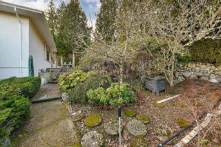 Photo 40: 8586 Cathedral Pl in North Saanich: NS Dean Park House for sale : MLS®# 895501