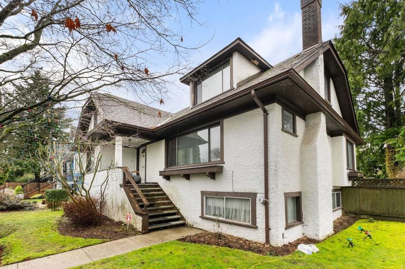 FEATURED LISTING: 3607 DUNBAR Street Vancouver