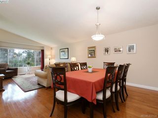Photo 11: 1 901 Kentwood Lane in VICTORIA: SE Broadmead Row/Townhouse for sale (Saanich East)  : MLS®# 835547