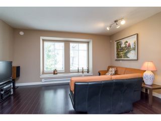Photo 3: 28 13899 LAUREL Drive in Surrey: Whalley Townhouse for sale in "Emerald Gardens" (North Surrey)  : MLS®# R2080198