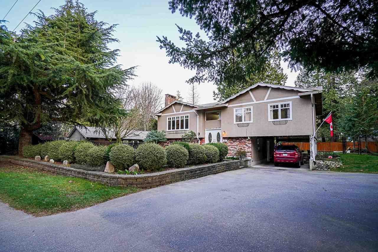 Main Photo: 13164 CRESCENT Road in Surrey: Elgin Chantrell House for sale (South Surrey White Rock)  : MLS®# R2760663