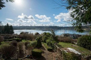 Photo 2: 670 IOCO Road in Port Moody: North Shore Pt Moody House for sale : MLS®# R2037090