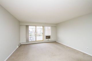 Photo 7: 307 12096 222 Street in Maple Ridge: West Central Condo for sale in "CANUCK PLAZA" : MLS®# R2065694