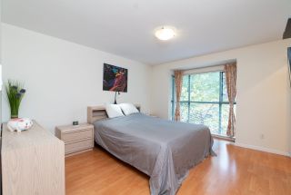 Photo 9: 4877 DUCHESS STREET in Vancouver: Collingwood VE Townhouse for sale (Vancouver East)  : MLS®# R2408355