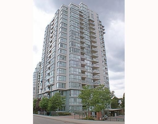 Main Photo: 1606 235 GUILDFORD Way in Port_Moody: North Shore Pt Moody Condo for sale (Port Moody)  : MLS®# V772912