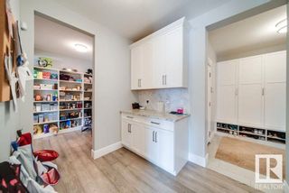 Photo 10: 4721 WOOLSEY Common in Edmonton: Zone 56 House for sale : MLS®# E4379161