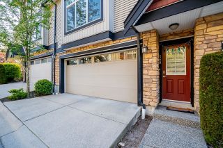Photo 2: 160 6299 144 Street in Surrey: Sullivan Station Townhouse for sale in "Altura" : MLS®# R2877821