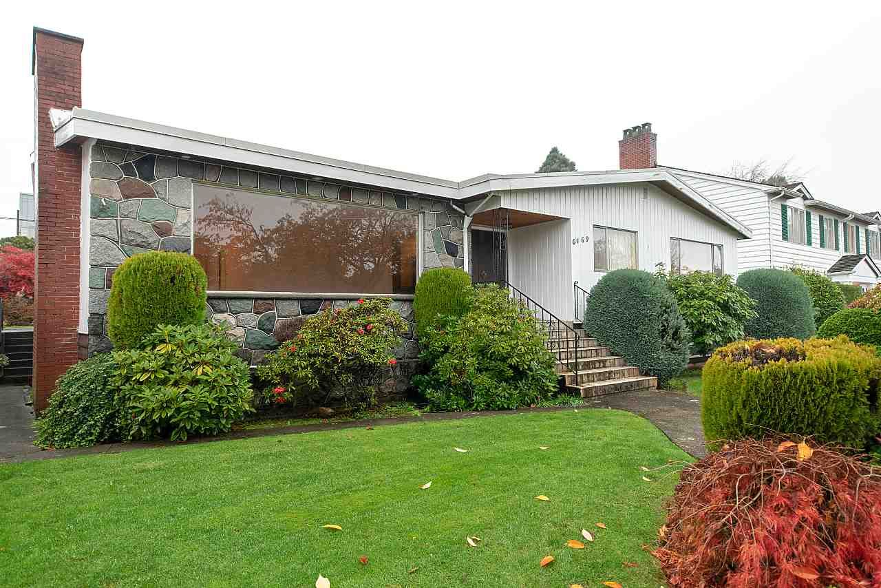 Main Photo: 6169 FREMLIN Street in Vancouver: Oakridge VW House for sale in "OAKRIDGE" (Vancouver West)  : MLS®# R2326394