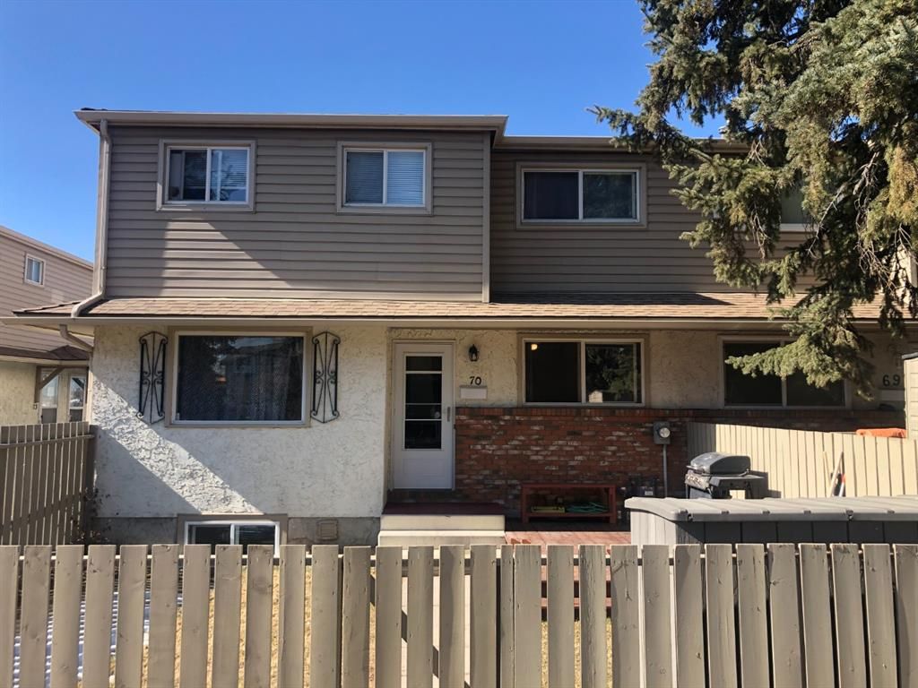 Main Photo: 70S 203 Lynnview Road SE in Calgary: Ogden Row/Townhouse for sale : MLS®# A1081373