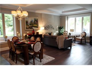 Photo 2: 3903 W 22ND AV in Vancouver: Dunbar House for sale (Vancouver West)  : MLS®# V1029124