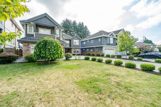 Photo 7: 6868 CLEVEDON Drive in Surrey: West Newton House for sale : MLS®# R2490841