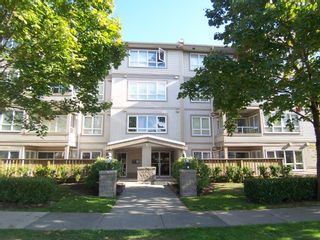 Photo 23: 207 4950 MCGEER Street in Vancouver: Collingwood VE Condo for sale in "Carleton" (Vancouver East)  : MLS®# V974793