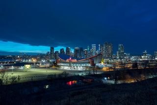 Photo 1: 2030 Salisbury Street SE in Calgary: Ramsay Detached for sale : MLS®# A2003952