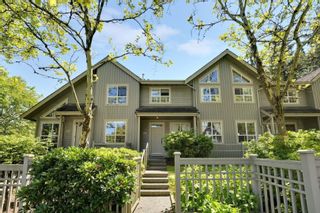 Photo 1: 2896 PANORAMA Drive in Coquitlam: Westwood Plateau Townhouse for sale in "Silver Oaks" : MLS®# R2903921