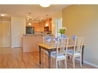 Photo 5: 414 3142 ST JOHNS Street in Port Moody: Port Moody Centre Condo for sale : MLS®# V1081960