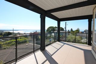 Photo 34: 15534 CLIFF Ave in South Surrey White Rock: White Rock Home for sale ()  : MLS®# F1024185