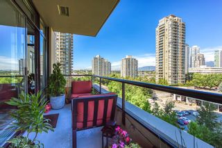 Photo 14: 805 2355 MADISON Avenue in Burnaby: Brentwood Park Condo for sale in "OMA" (Burnaby North)  : MLS®# R2494939