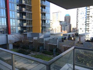 Photo 9: 510 131 REGIMENT Square in Vancouver: Downtown VW Condo for sale in "SPECTRUM 3" (Vancouver West)  : MLS®# R2016924