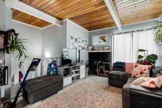 Photo 4: 120 Oaktree Close SW in Calgary: Oakridge Semi Detached (Half Duplex) for sale : MLS®# A2129115