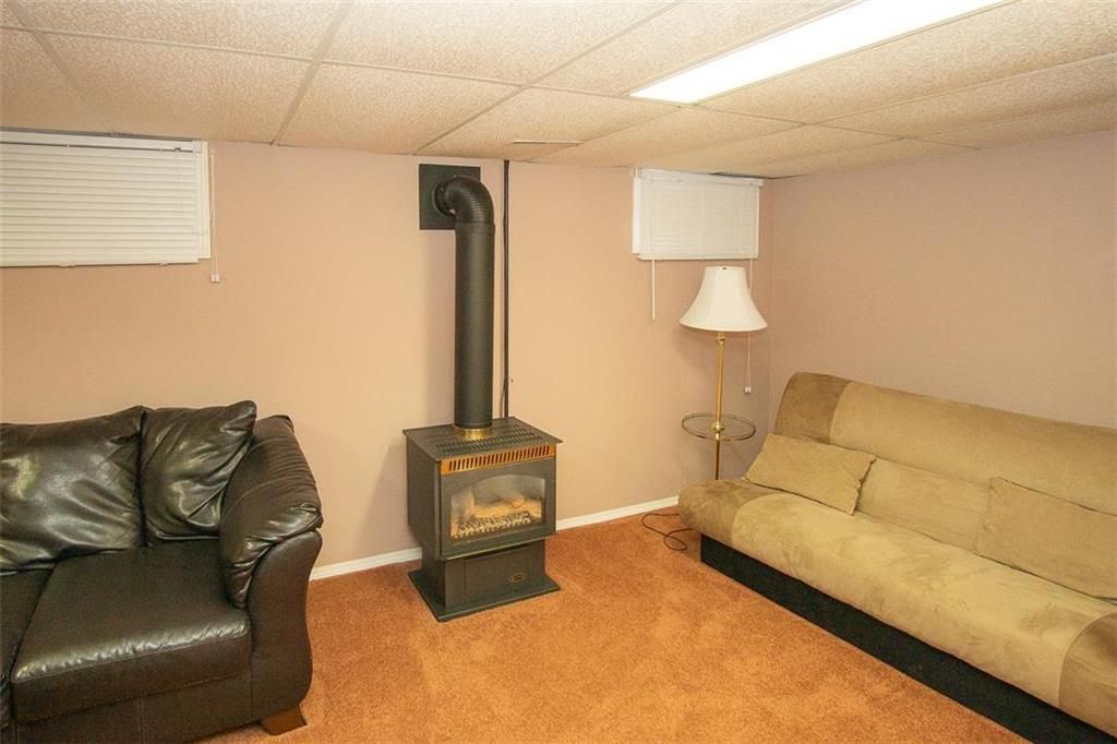 Photo 30: Photos: 866 Borebank Street in Winnipeg: River Heights South Residential for sale (1D)  : MLS®# 202128568