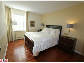 Photo 7: 202 1740 SOUTHMERE Crescent in Surrey: Sunnyside Park Surrey Condo for sale in "CAPSTAN WAY - SPINNAKER II" (South Surrey White Rock)  : MLS®# F1211608